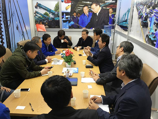 bti体育智能高端市场展风采