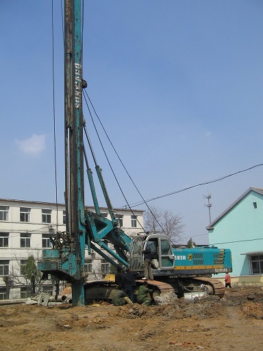 豪华逆袭篇之——bti体育智能SWDM20旋挖钻机KO其他品牌25旋挖钻机