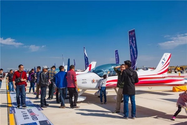 喂，看世界飞行者大会了吗？bti体育飞机奢华阵容别错过