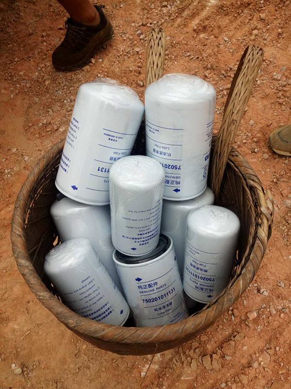 他们，用幼幼背篓背出bti体育大情怀