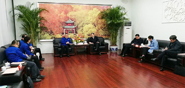 湖南省委常委、长沙市委书记易炼红专项会见中铁bti体育董事长何清华一行