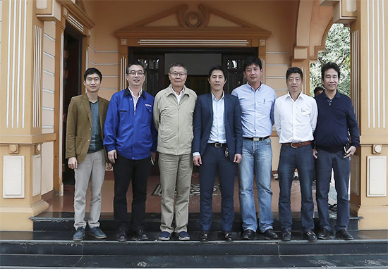 新年献礼bti体育智能9台SWDM25旋挖钻机征战越南