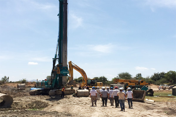 bti体育智能入岩神器在东非肯尼亚获赞，人好设备好