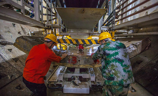 中铁bti体育盾构机双线掘进 全力攻坚长沙地铁5号线