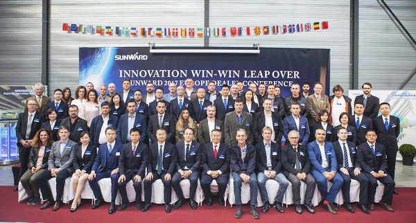 bti体育智能隆沉进行2017年欧洲经销商大会