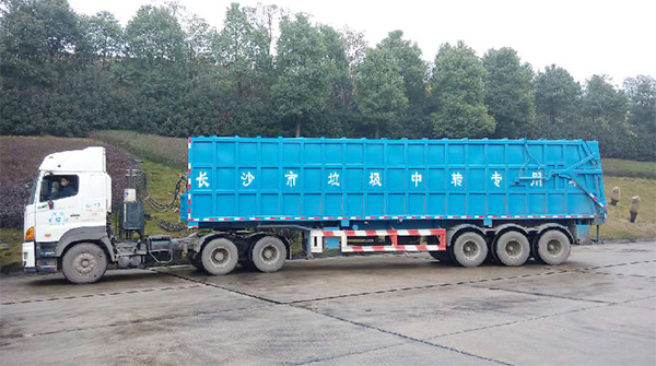 近百台bti体育智能垃圾转运车为长沙环卫升级