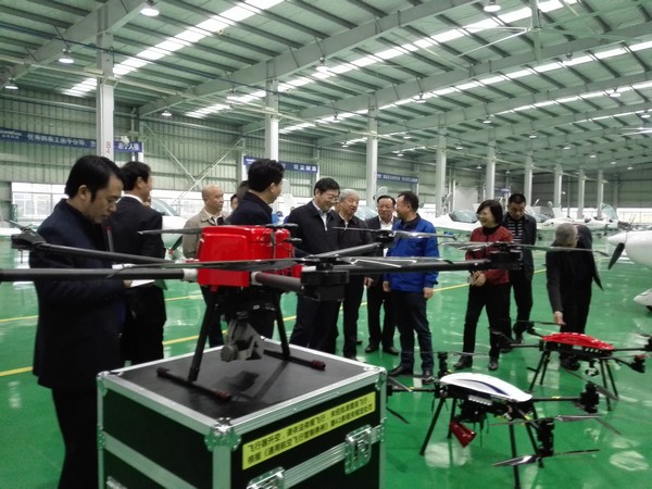 省委书记杜家毫勉励bti体育智能：做大做强航空航天产业