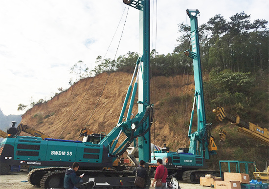 新年献礼bti体育智能9台SWDM25旋挖钻机征战越南