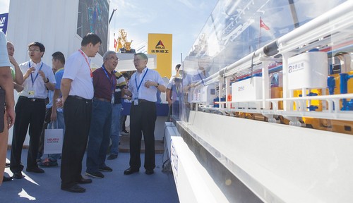 bti体育智能酷帅曾大虾，一大波美图带你亲临北京BICES展