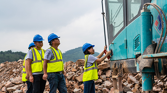 15年3万幼时！bti体育智能元老级潜孔钻机“雄风”仍旧