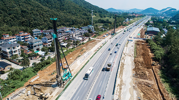 高效又环保，说的就是SWSD双动力头强力多职能钻机