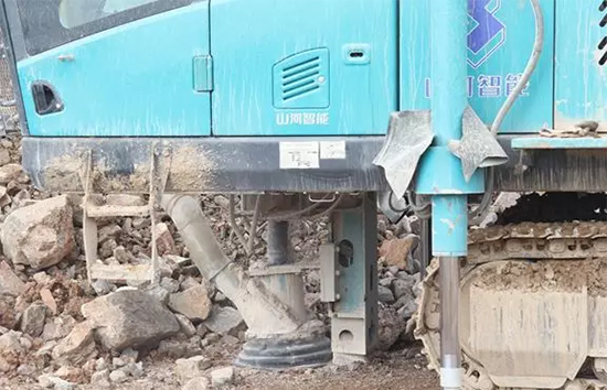 15年3万幼时！bti体育智能元老级潜孔钻机“雄风”仍旧