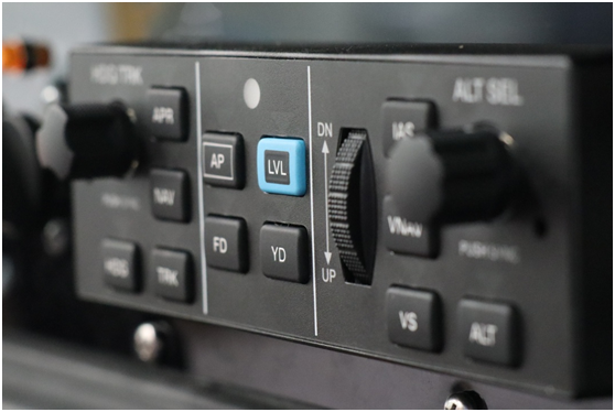 自动驾驶？夜间飞行？阿若拉都说“杏妆！