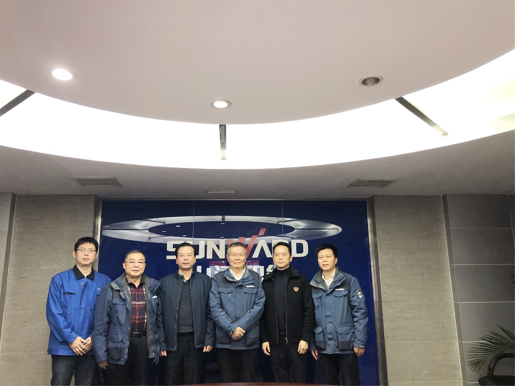 bti体育智能博士后站启动航空发起机钻研