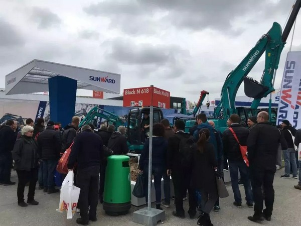 统一个世界，统一个妄想，bti体育智能德国宝马展美满收官