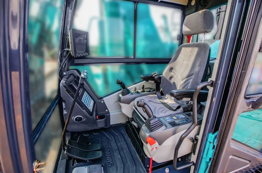 入岩家族添新丁，SWDM400旋挖钻机批量上市