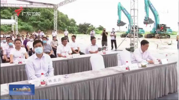 大湾区又一跨海“大桥”开工，bti体育智能挖掘机“秀”美现场