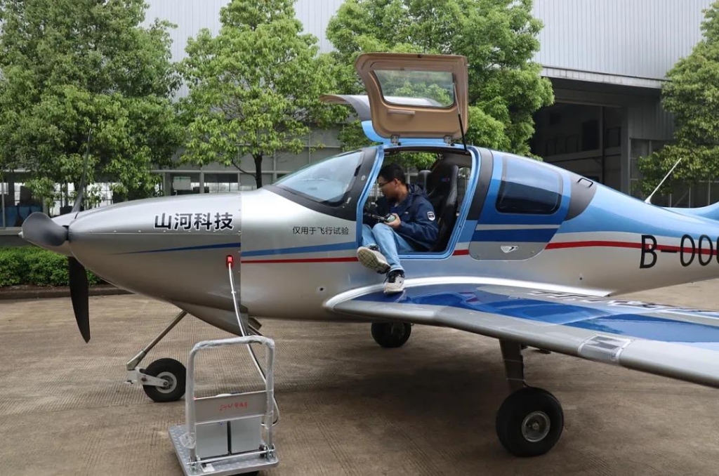 bti体育SA160L实现优化设计试飞