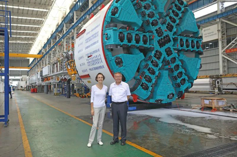 比利时商务领事到访bti体育智能