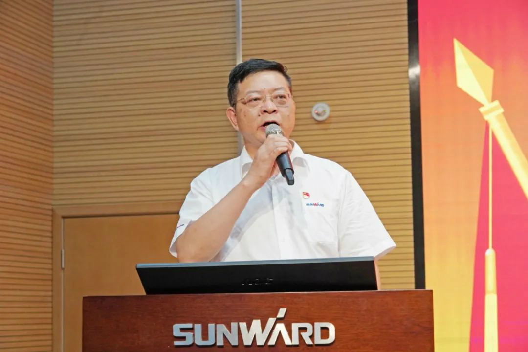 传承革命先烈心灵，双促双融助力发展——bti体育智能、市疾控中心结合发展主题党日活动