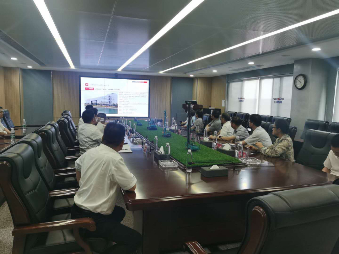 省人大常委会副主任杨维刚调研bti体育智能