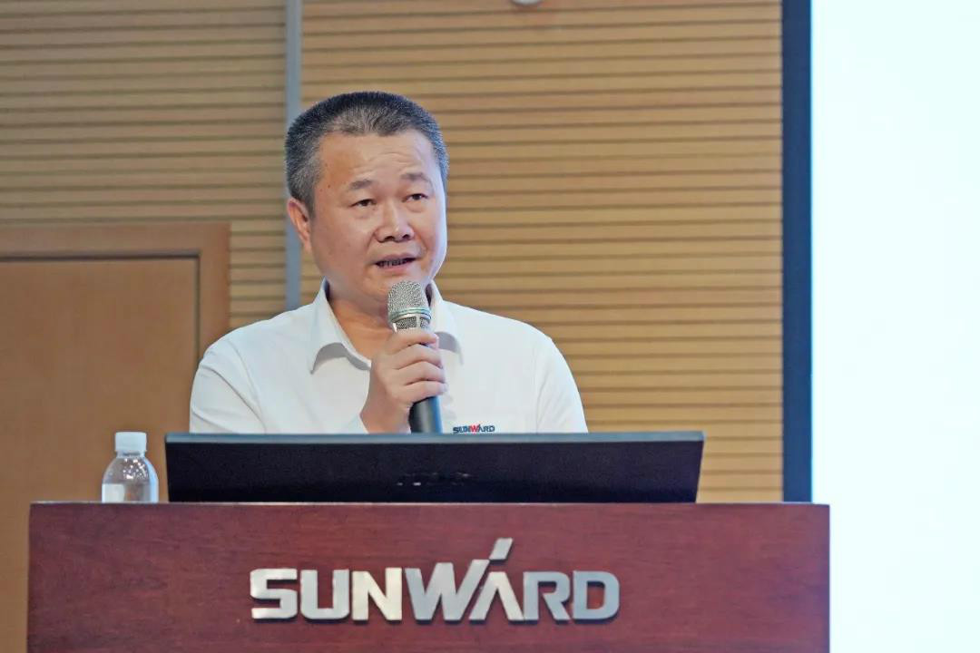 治理下移见功效，业绩大增再致力——bti体育智能2020年半年度经营工作会议隆沉召开