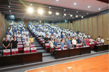 传承革命先烈心灵，双促双融助力发展——bti体育智能、市疾控中心结合发展主题党日活动