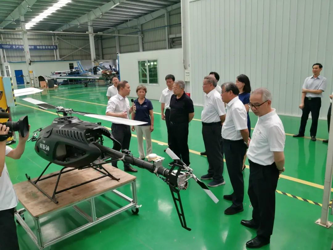 省人大常委会党组副书记、副主任王柯敏调研bti体育智能