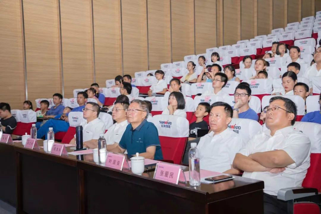 公司托管子女，员工暑期无忧 ——bti体育智能职工子女暑期托管班开班