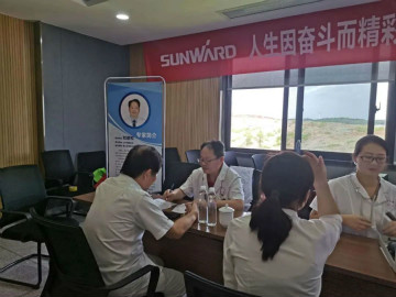 关爱科技工作者健全——健全科普进企业走进bti体育智能