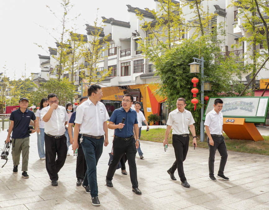 bti体育智能党委赴浔龙河互换进建