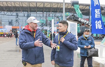 沸腾bti体育！宝马展收官之日订单破十亿