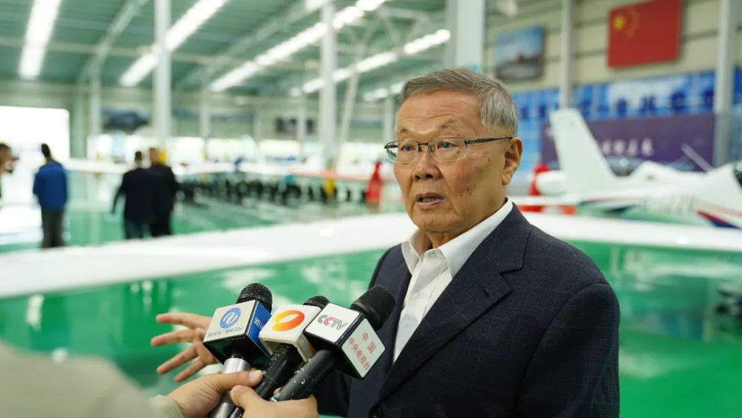 跨上新征程，谱写bti体育航空产业新篇章 ——bti体育科技第99、100架SA60L(阿若拉)飞机正式下线