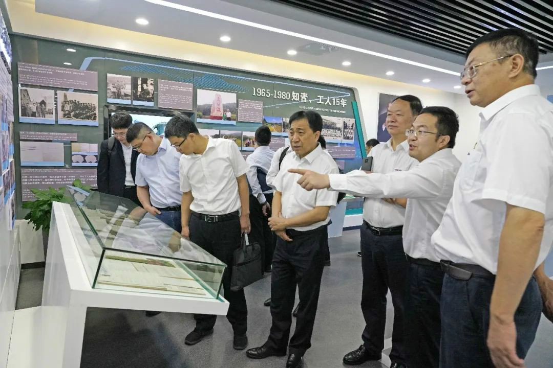 中铁设备赵华总经理光临bti体育智能互换