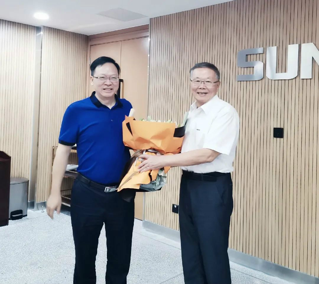 中南大学机电工程学院肖来荣书记到访bti体育智能