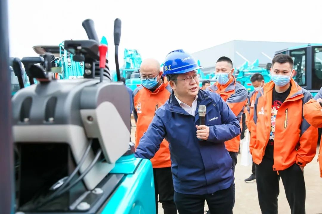 大国沉器 壮哉bti体育！机友会微挖用户bti体育智能履历日