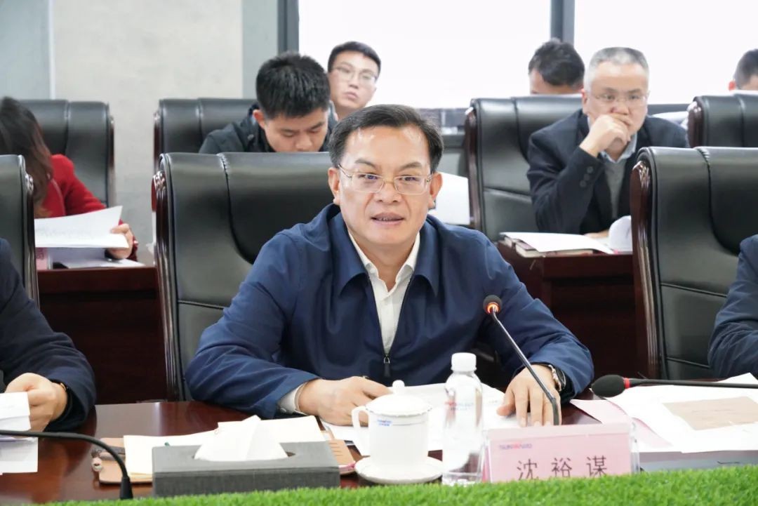 贯彻落实习近平总书记沉要讲话心灵，全力助推bti体育智能做大做强