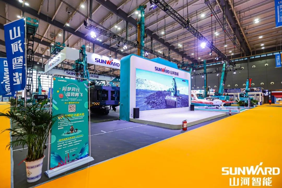 “bti体育绿”亮相长沙国际工程机械展，50余款产品尽显bti体育智能创新实力