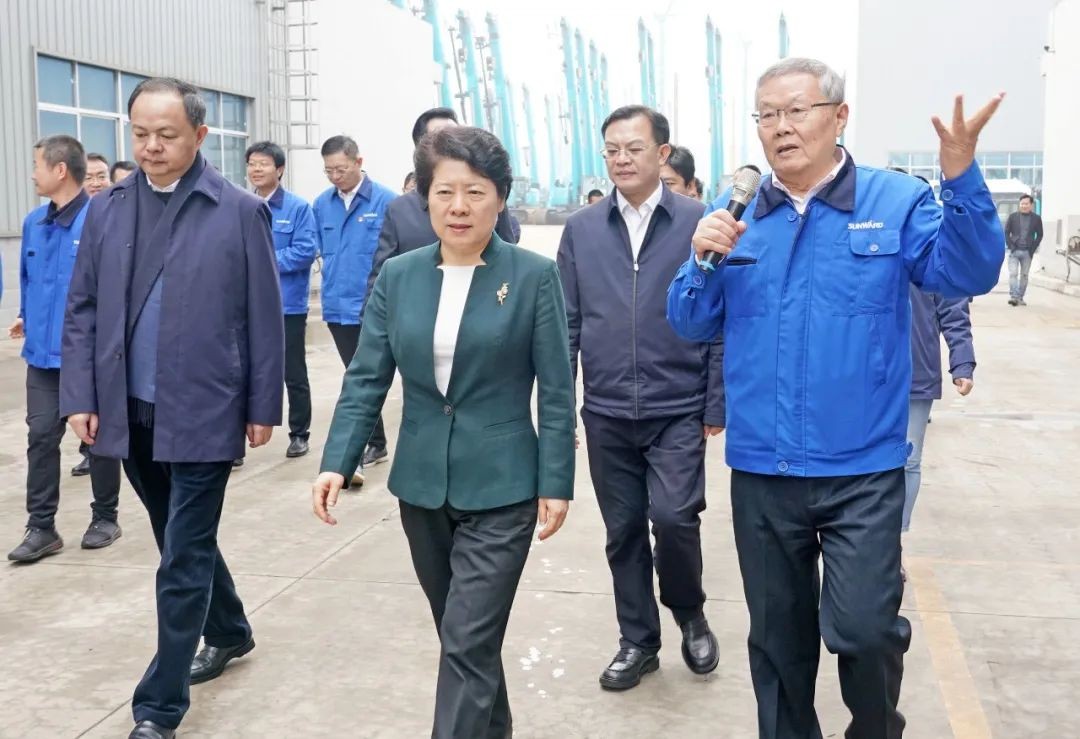 吴桂英调研bti体育智能