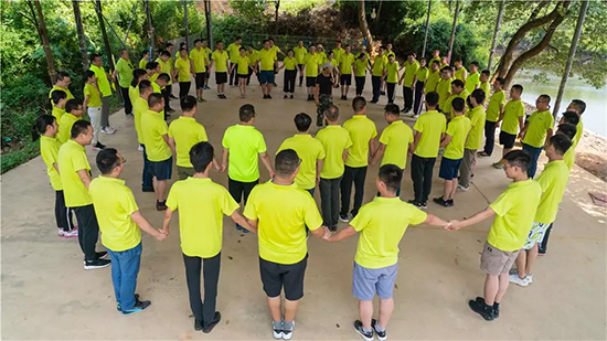 【夯基础 强执行 跨高度】2019bti体育智能挖掘机营销公司拓展训练营顺利发展