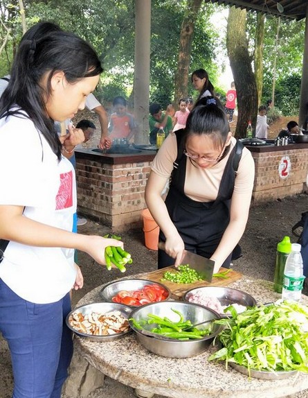 大手牵幼手·“顽”转六一，bti体育智能初次六一亲子主题活动圆满进行