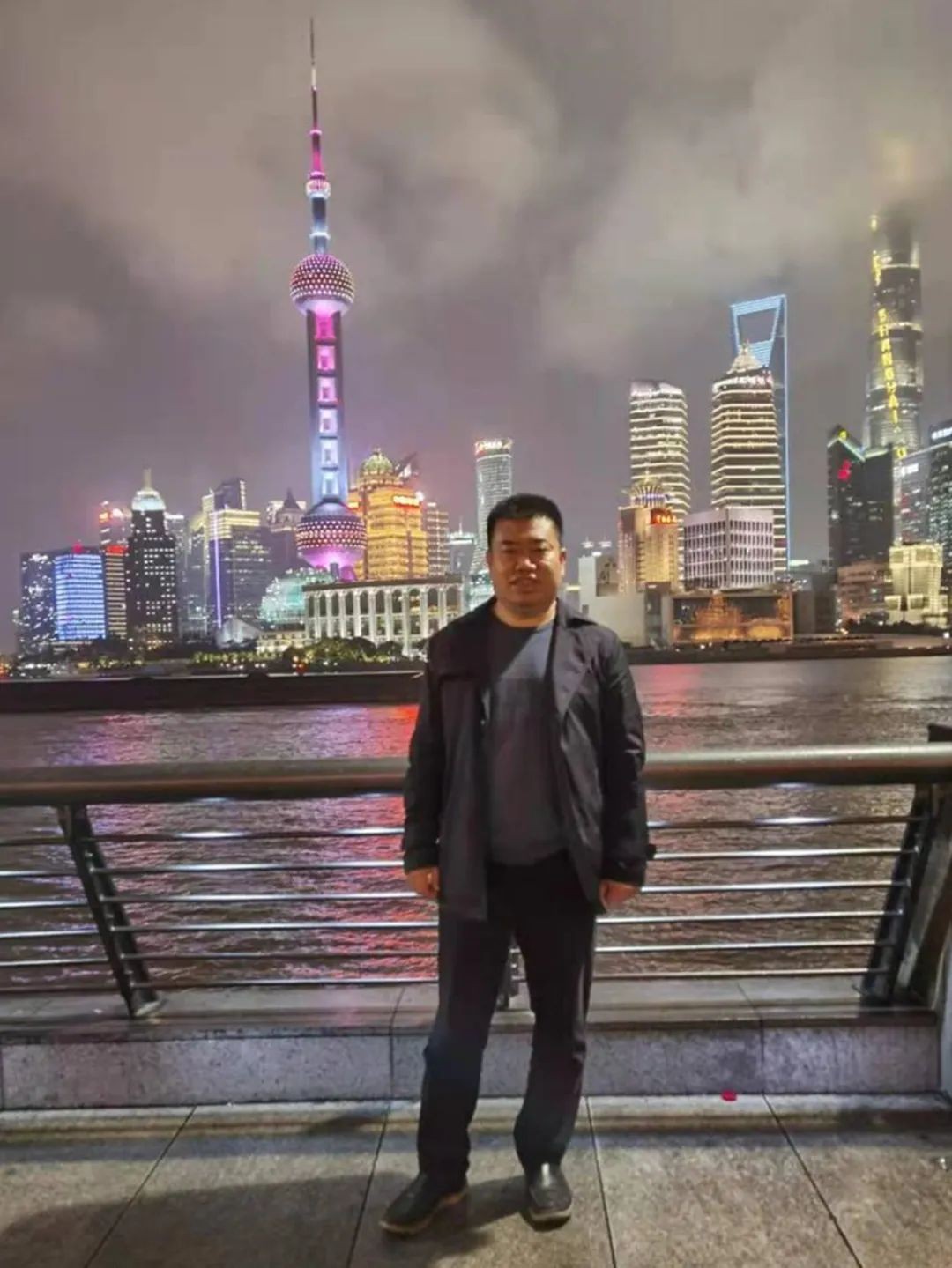 金戈铁马工程路 风雨无阻选bti体育