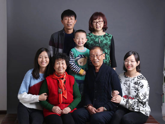 钟情bti体育十一年，成就美女老板致富之路