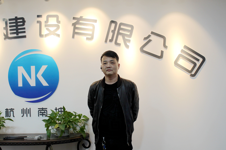 3年7台旋挖钻机，南坤建设的发展因bti体育智能而稳重