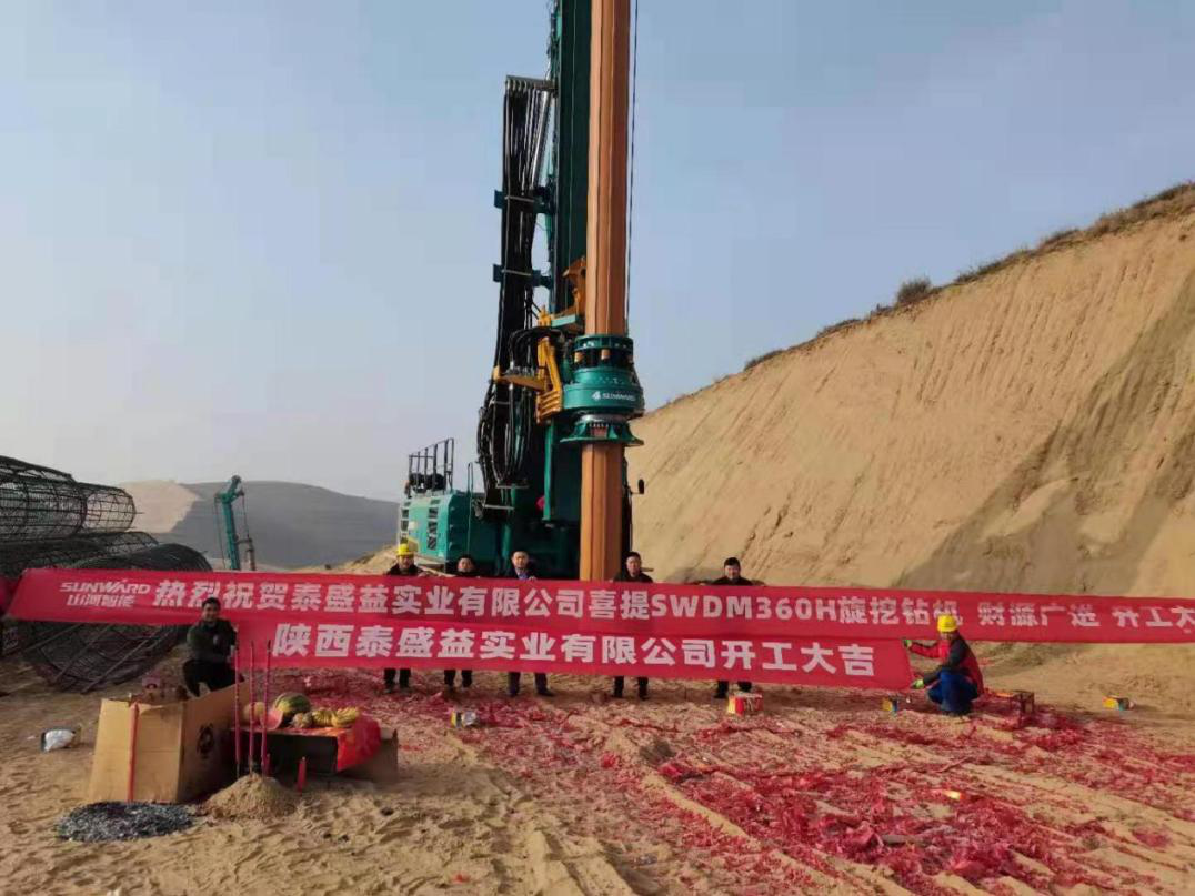 献力塞上江南！bti体育智能旋挖钻机参建银昆高快宁夏段 | 百年风华筑锦绣bti体育（4）