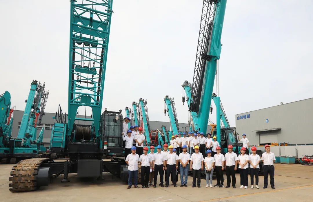 双鹰飞舞，“E”往无前！——bti体育智能新一代E系列起沉机下线！