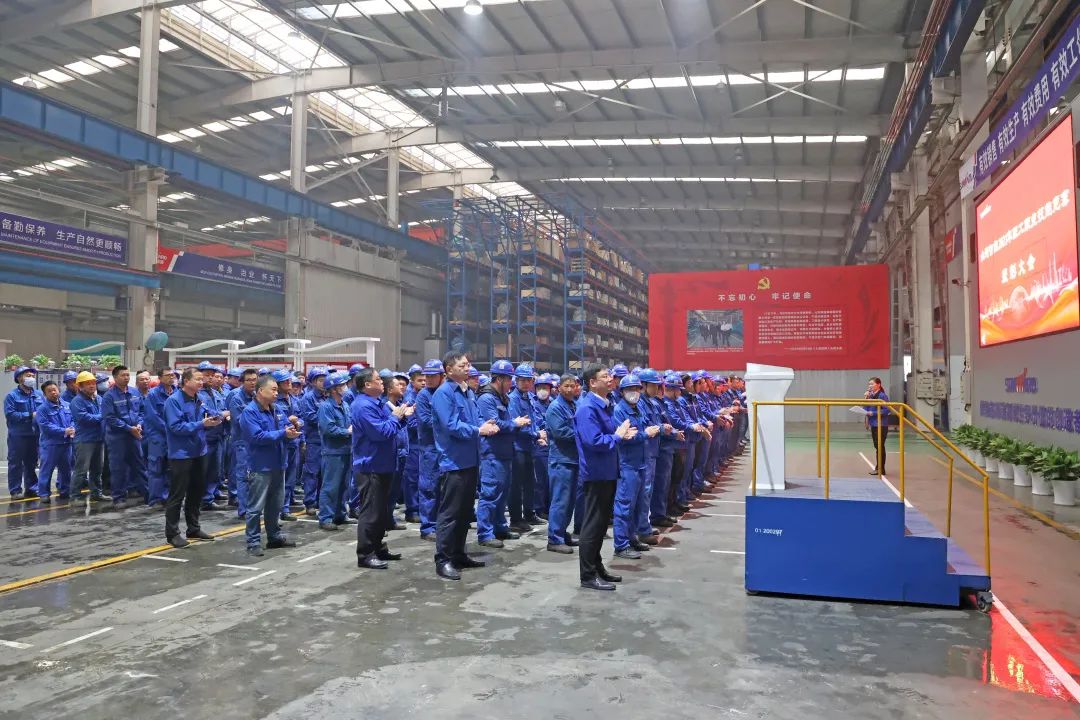 向楷模进建！bti体育智能56名职工受到职工职业技术较量赞美