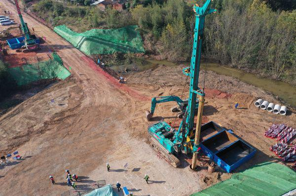 首根桩基开钻！bti体育智能助力新建沪渝蓉高快铁路建设