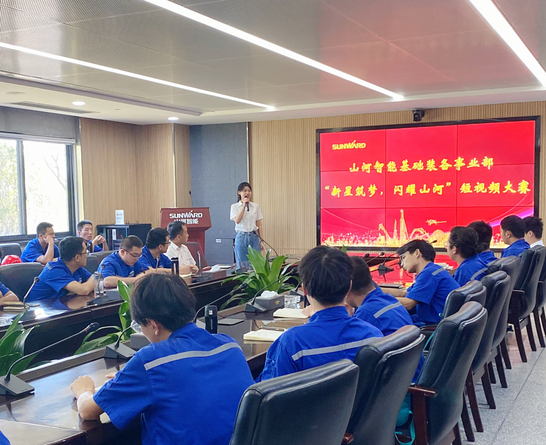 你好 2022！再见 2021！我与bti体育智能共成长