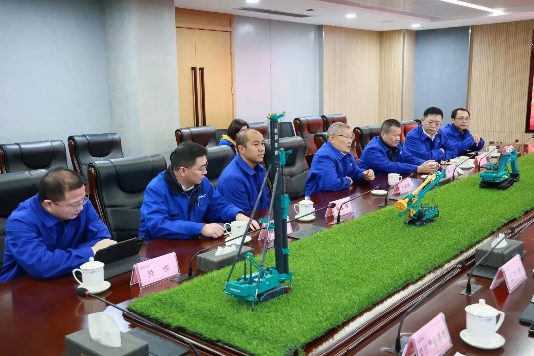 张庆红调研bti体育智能